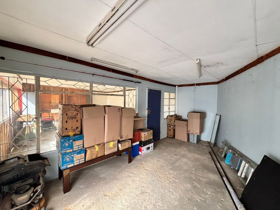 5 Bedroom Property for Sale in Parys Free State